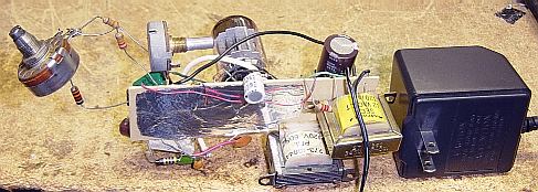 Bottom view of 1-tube radio